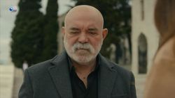 Rezumat „Minciuni de familie”, episodul 65, difuzat în 26 septembrie la Kanal D: Sezai depune actele de divorț, iar acest lucru o rănește profund pe Guzide Rezumat „Minciuni de familie”, episodul 65, difuzat în 26 septembrie la Kanal D: Sezai depune actele de divorț, iar acest lucru o rănește profund pe Guzide